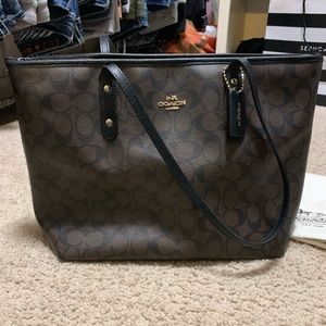 Coach purse